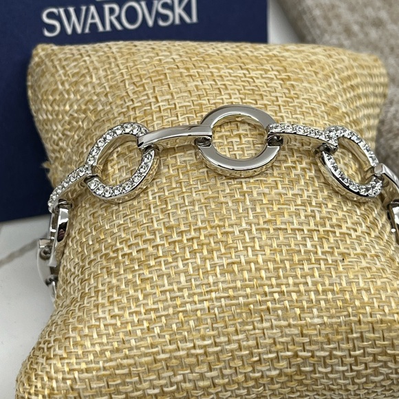 Genuine Vintage Swarovski Crystal Link Bracelet 8" Adjustable - Picture 6 of 16